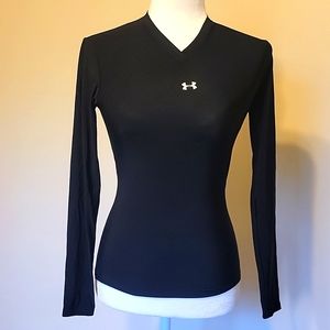 Under Armour Long Sleeve Base Layer/Workout Top